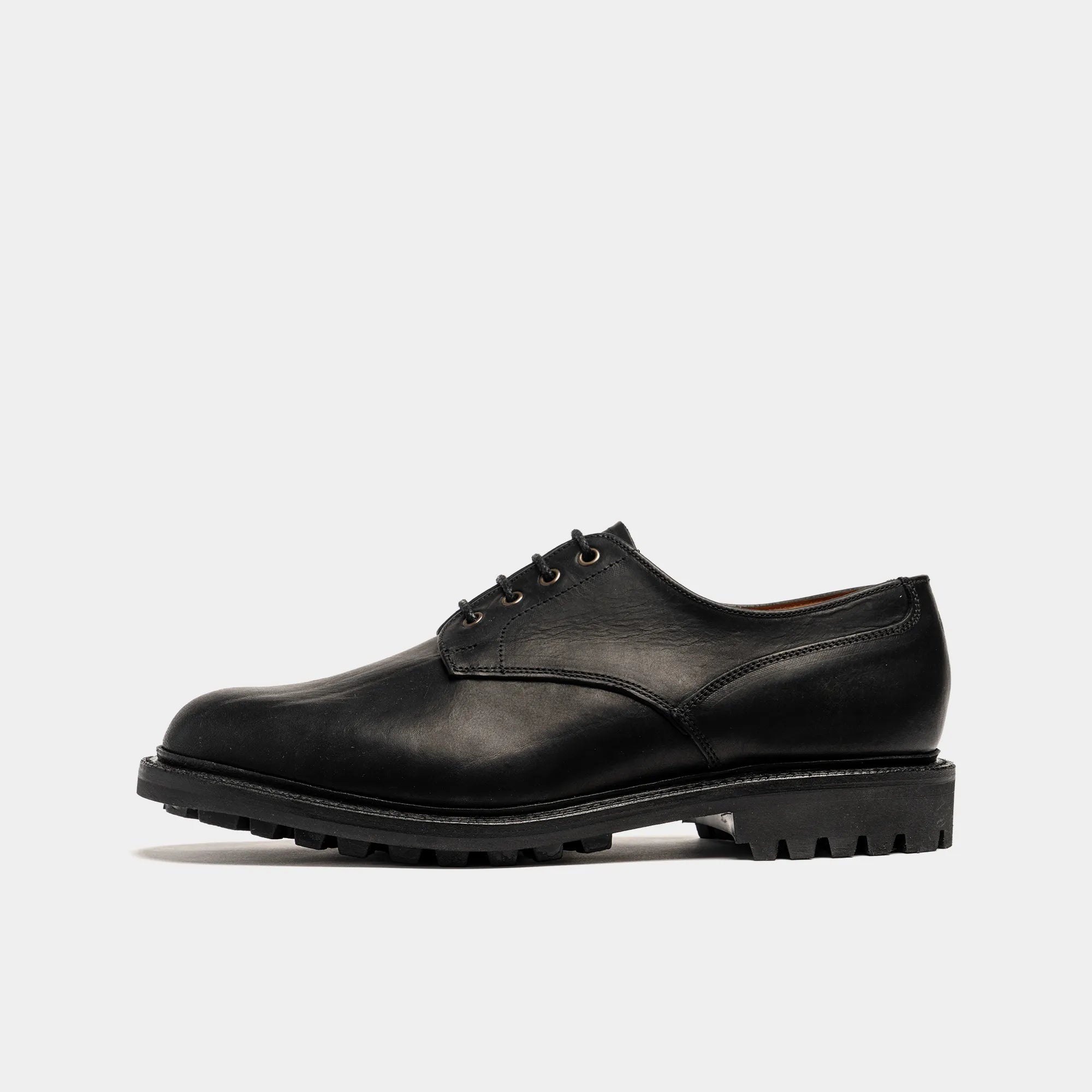 HALE // BLACK